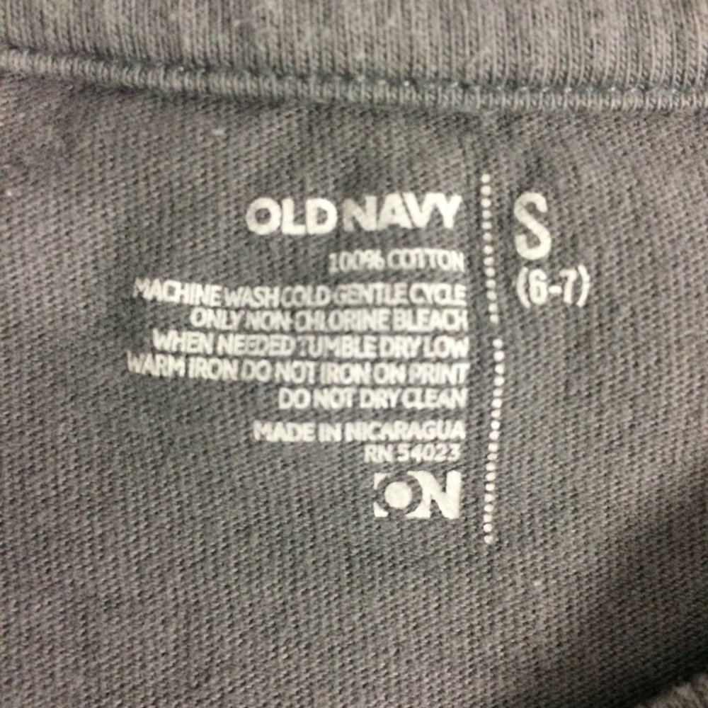 Old Navy Boys S 6-7 Gray Long Sleeve Crewneck Tee - Picture 3 of 3